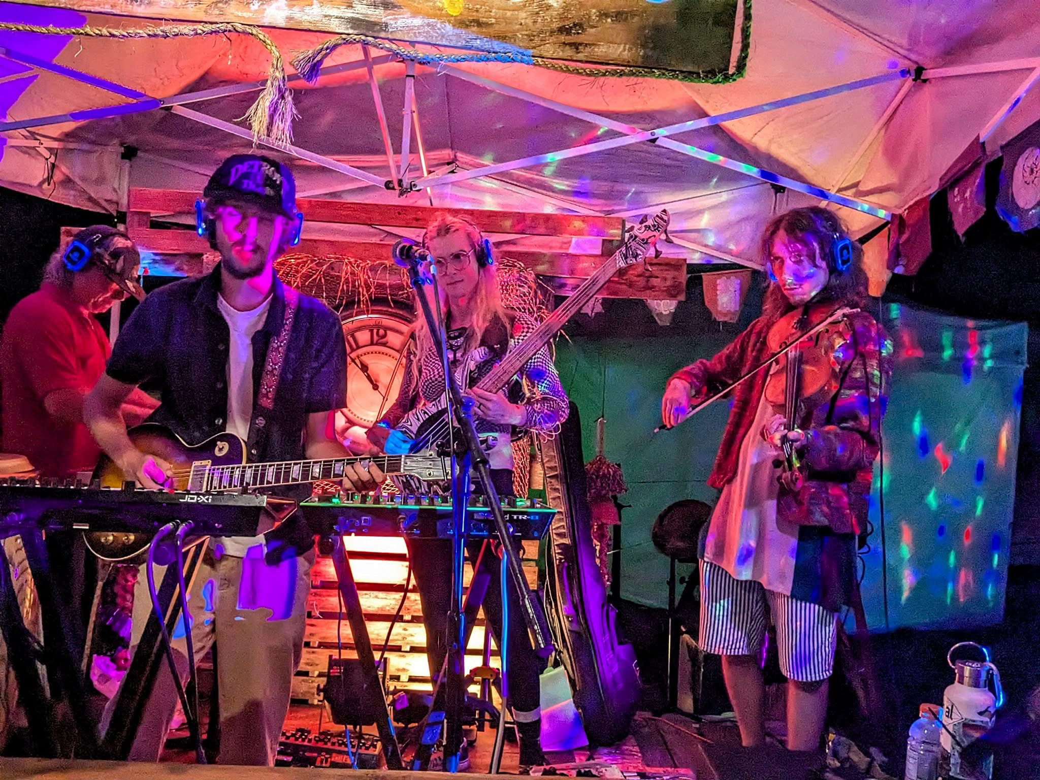 Jay Cotter and other musicians performing together